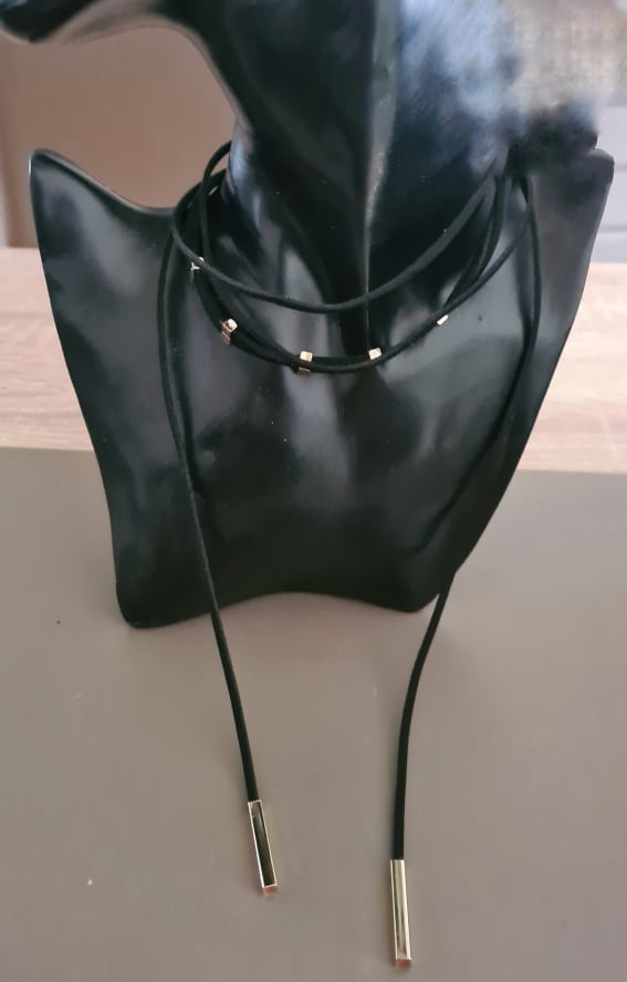 Schwarze Kette