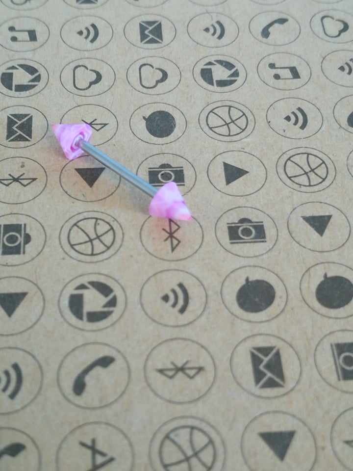 Piercing Stab mit Spitze